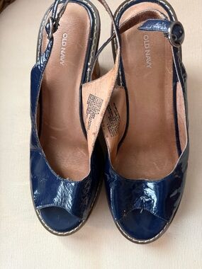 Old Navy Navy Patent Peep-Toe Slingback Wedges